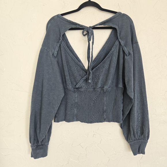 Anthro PILCRO Open Back Blue Long Sleeve Sweatshirt Crop Top, XL - Picture 6 of 11